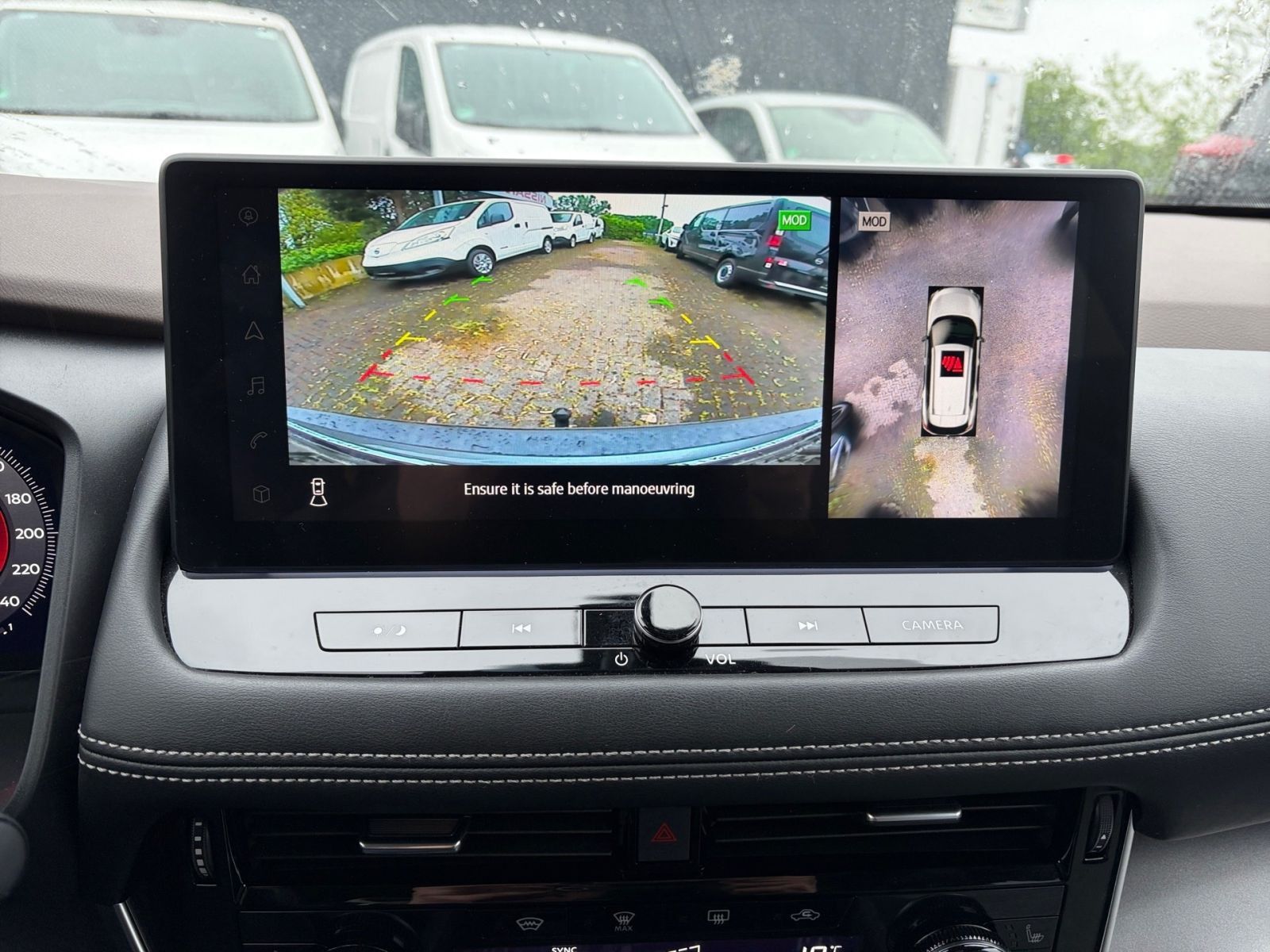 Fahrzeugabbildung Nissan X-Trail 1.5 VC-T e-Power N-Connecta*Navi*AHK*Kam