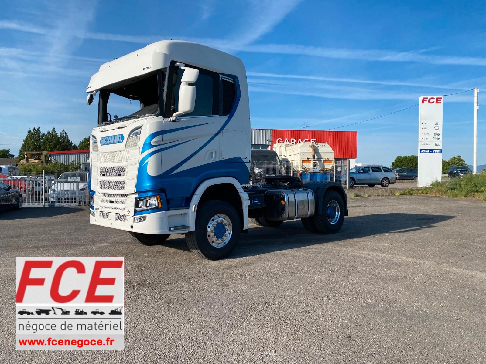 Scania S590 A4x4HA-Auto 3Pedales / RETARDER endommagé
