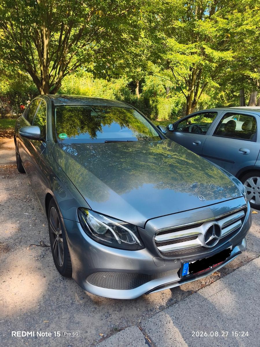 Mercedes-Benz E 220 d Autom. -