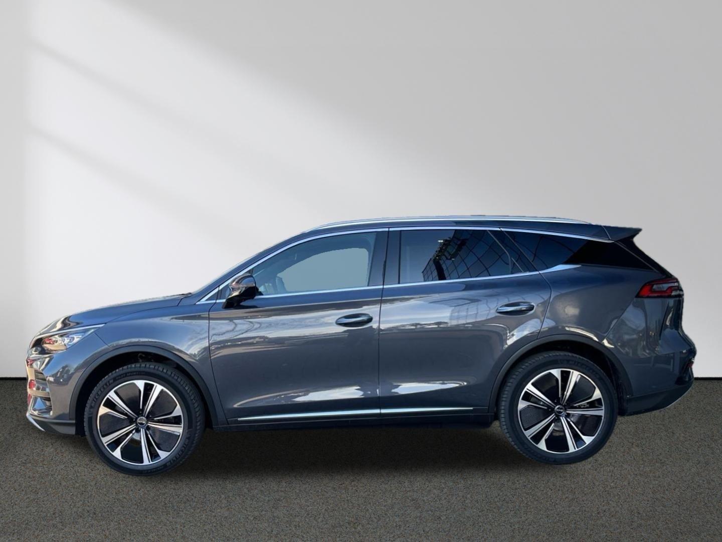 BYD TANG EV AWD 7-Seat Panorama Ambient FACELIFT