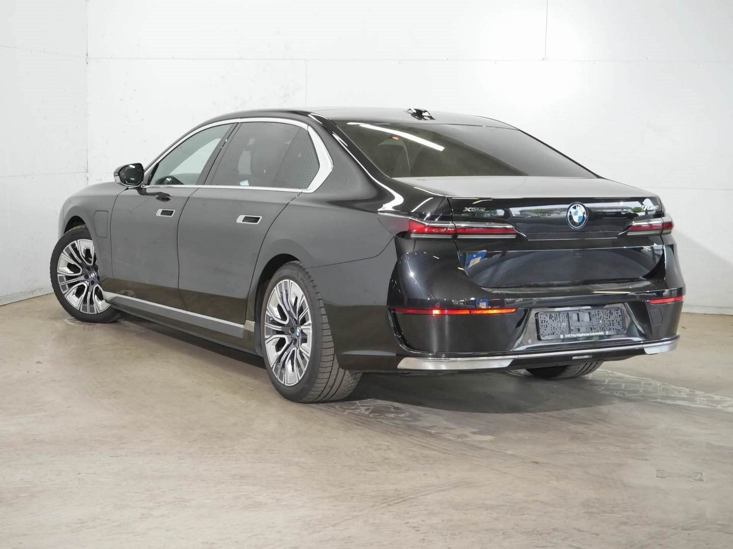 BMW 750 - Bild 3
