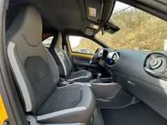 TOYOTA Aygo X 1,5 Hybrid GR SPORT (AB7)