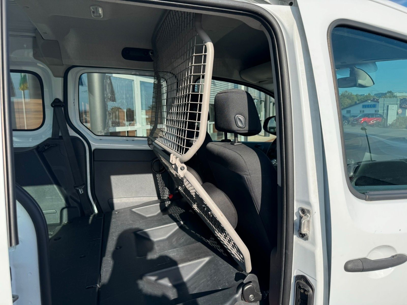 Fahrzeugabbildung Mercedes-Benz Citan 109 CDI Mixto extralang Klima
