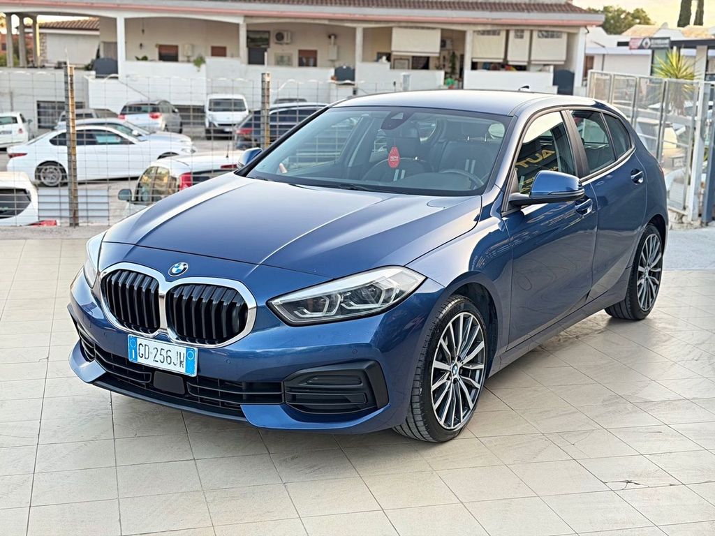 Image of BMW 118