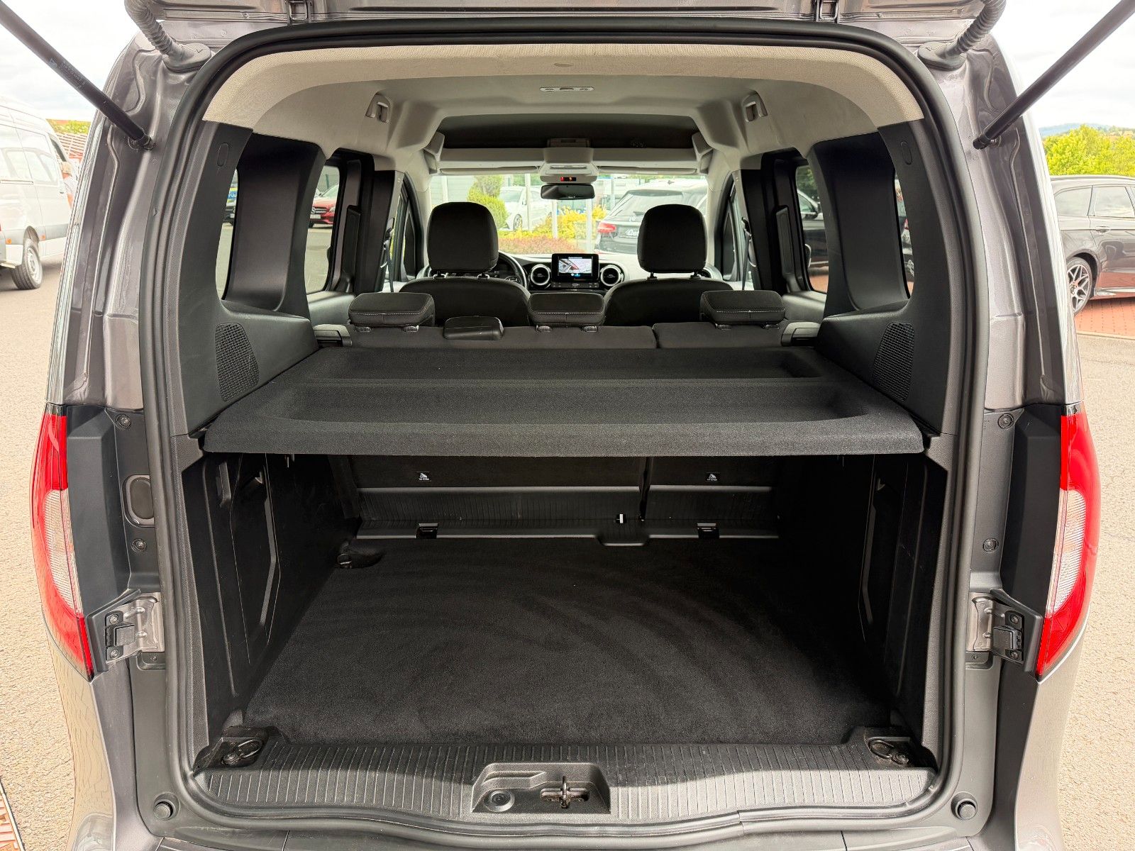 Fahrzeugabbildung Mercedes-Benz Citan 112 CDI Tourer Pro Kamera LED MBUX