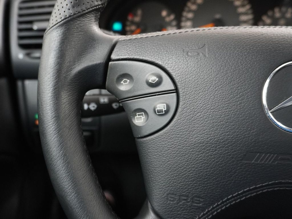 Mercedes-Benz CLK 200 Coupé K. Elegance Händlerwartung Leder a