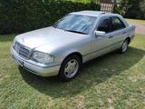Mercedes-Benz CE 220 - Mercedes-Benz CE 220 Gebrauchtwagen
