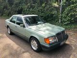 Mercedes-Benz 230E W124 - Mercedes-Benz 230 Gebrauchtwagen in Hamburg