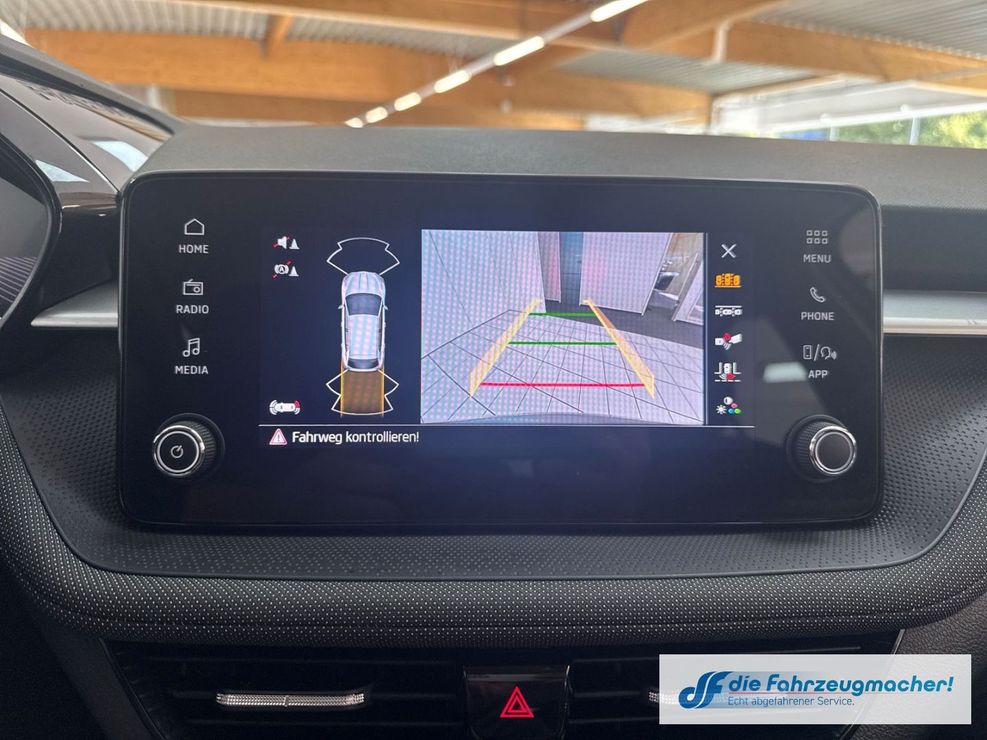 Fahrzeugabbildung SKODA Fabia Selection LED Sperrdiff. ACC Apple CarPlay