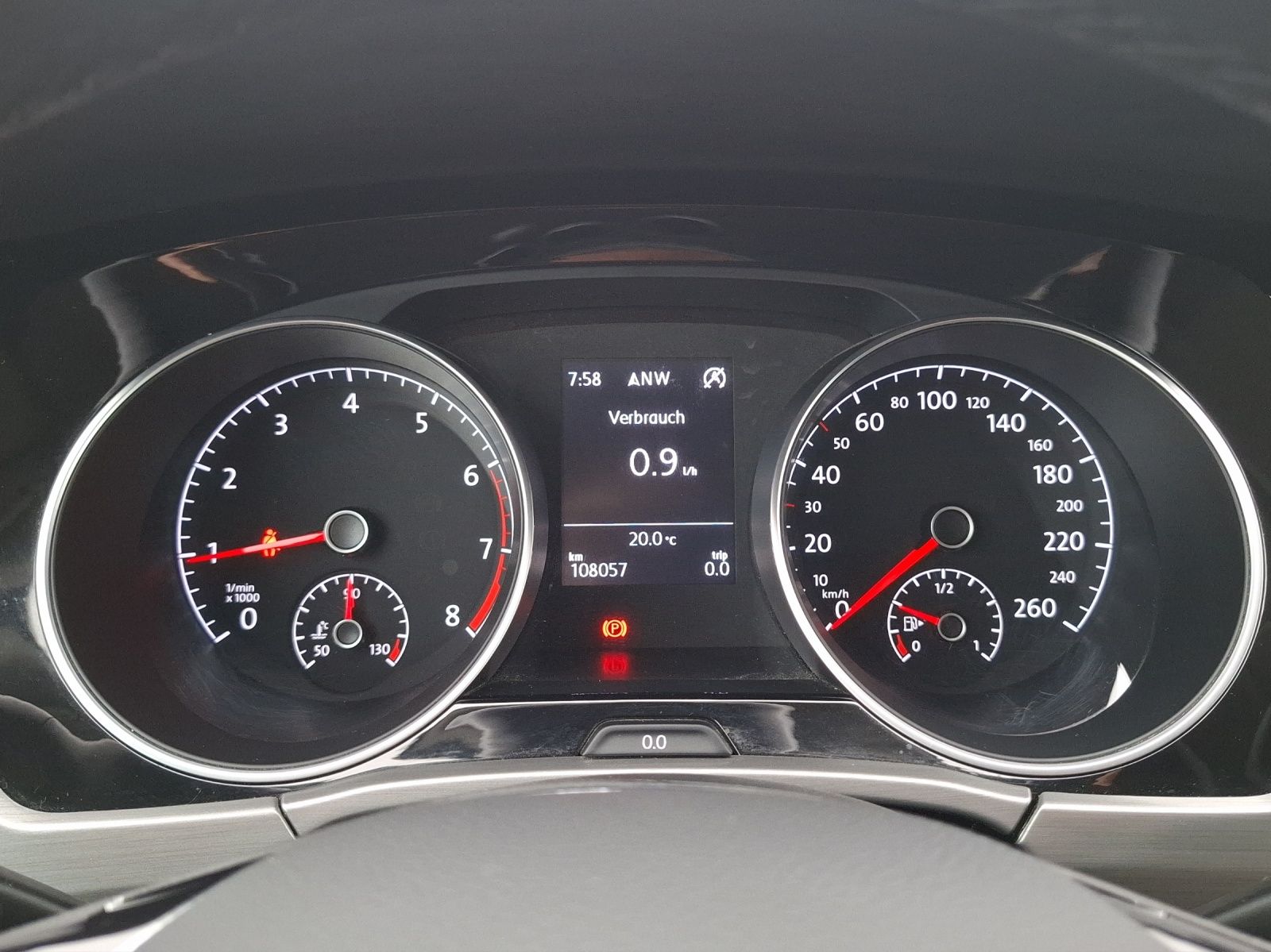 Fahrzeugabbildung Volkswagen Touran TSI Comfortline LED AHK Navi ACC RFK SH