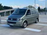 Volkswagen T5 Caravelle 4Motion DSG 9-Sitzer - gebrauchte VW T5 Caravelle aus dem Jahr 2010