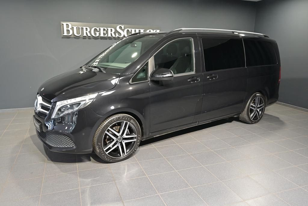 Mercedes-Benz V 220