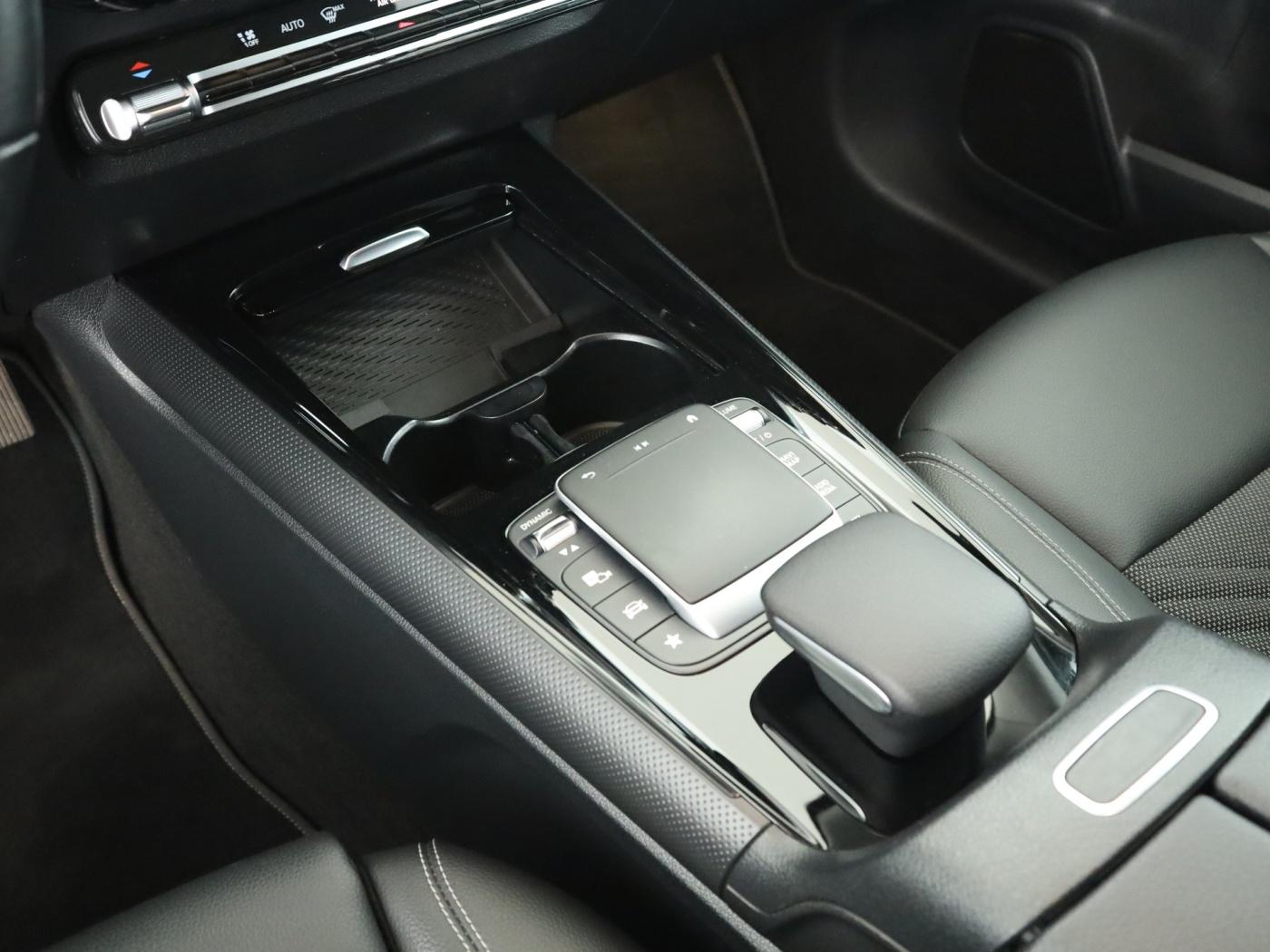 Mercedes-Benz GLB d AHK*Parktronic*Rückfahrkamera*el.Heck*, миниатюра 16