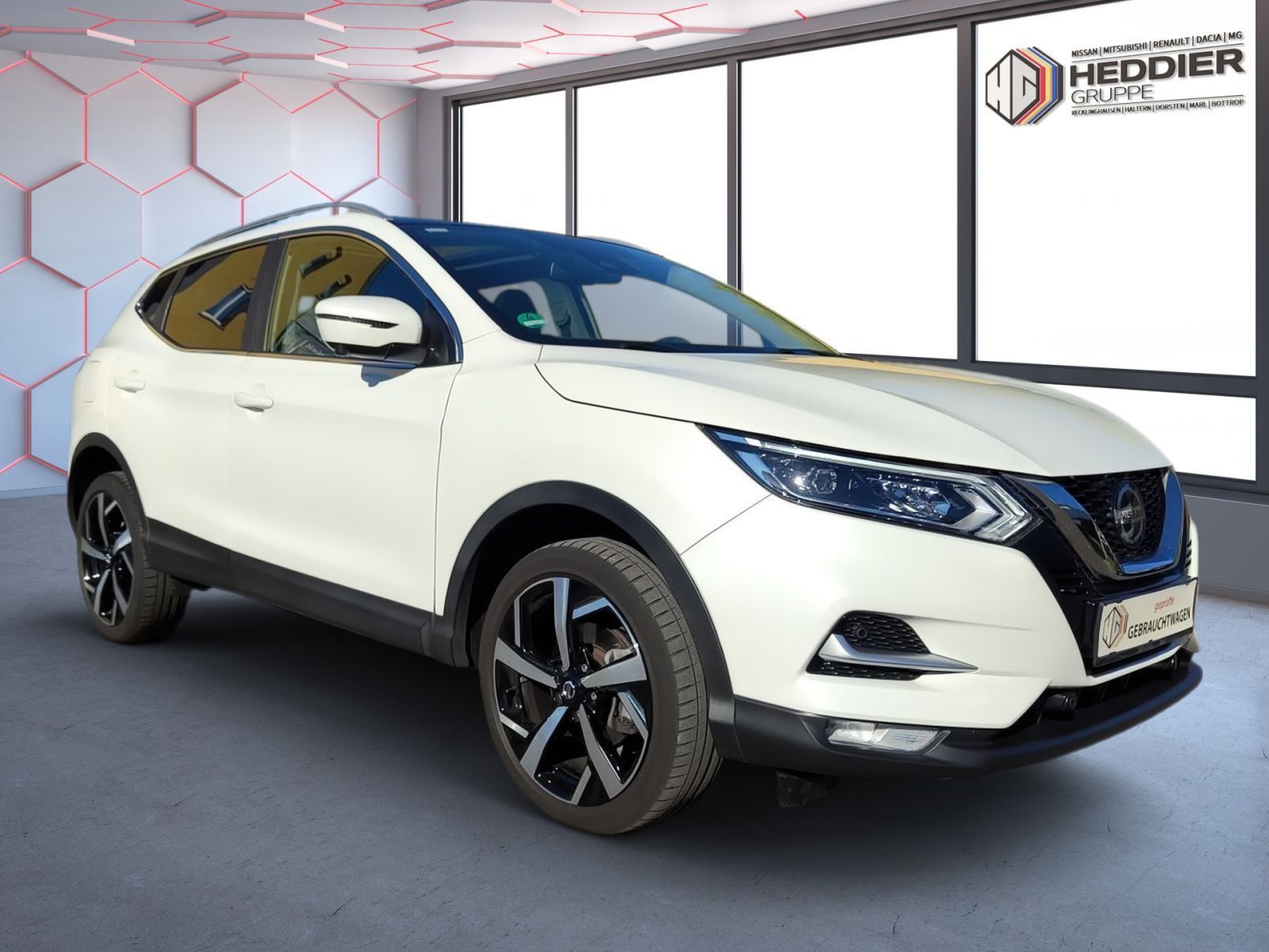 Fahrzeugabbildung Nissan Qashqai 1.3 DIG-T Akari*NAVI*360°KAMERA*SHZ*PDC