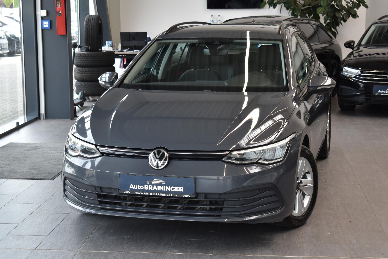 Volkswagen Golf VIII Variant 2.0TDI Life LED~LiveC~SideAs.