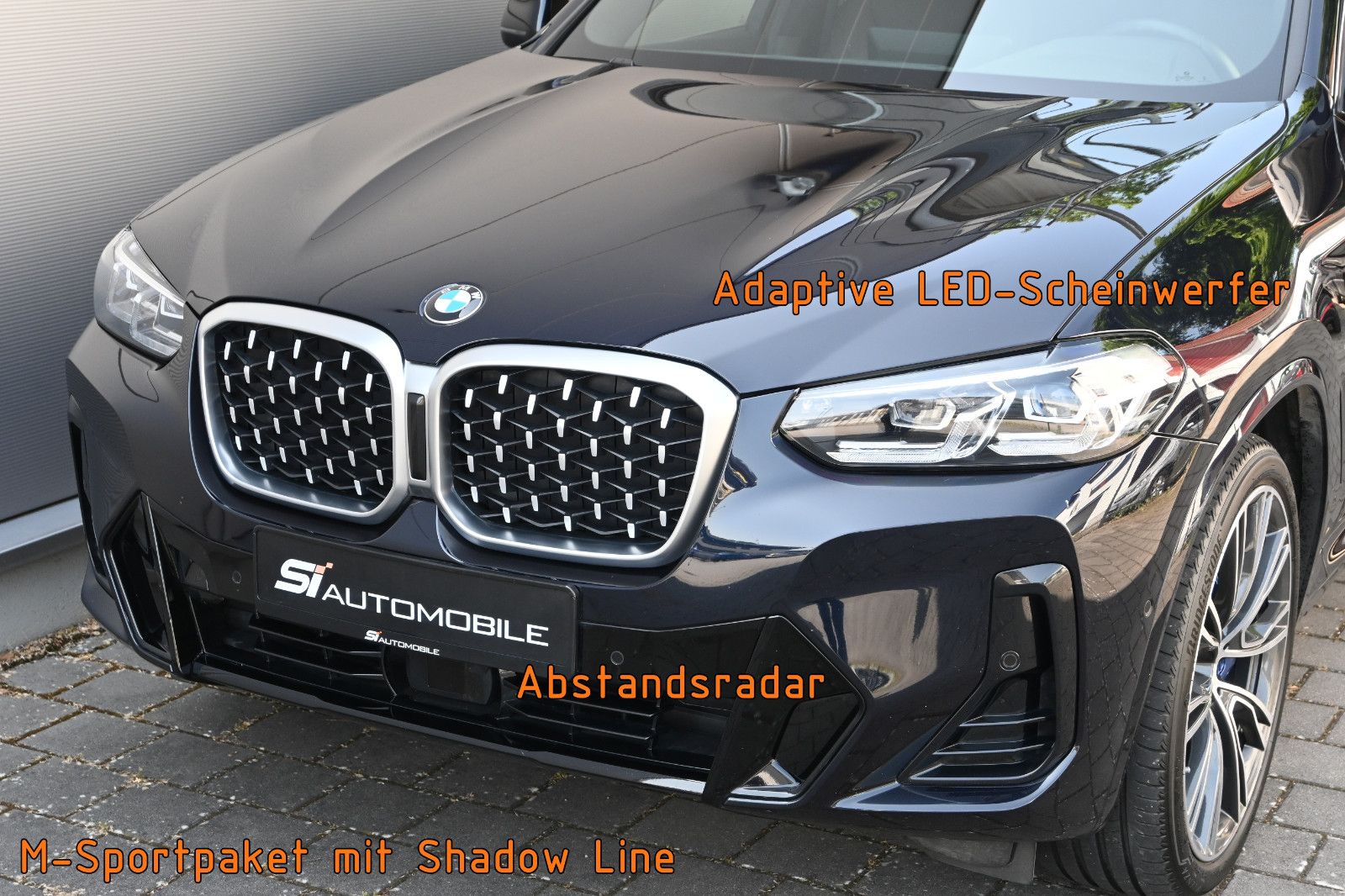 Fahrzeugabbildung BMW X4 xDr.30d M SPORT °ACC°AHK°STANDHEIZUNG°21 ZOLL