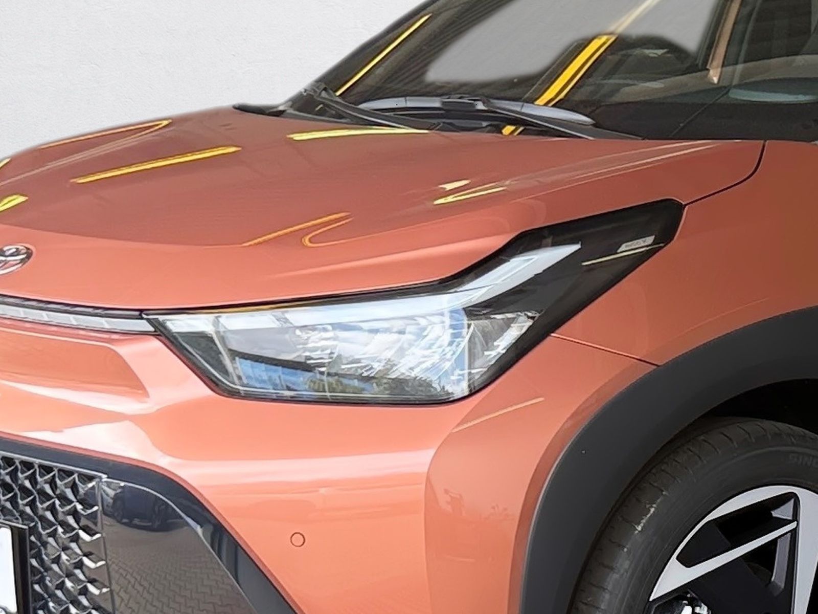 Fahrzeugabbildung Toyota Aygo X 1.5 Hybrid Lounge Canvas-Faltd., JBL,Kam.
