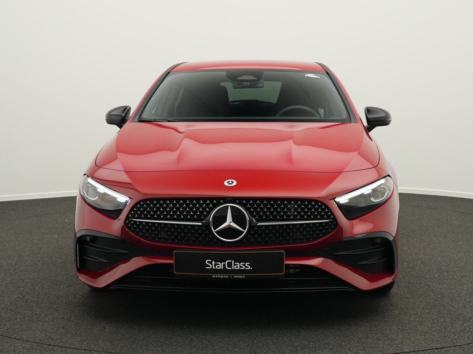Mercedes-Benz A 200 d Multi+Kamera+Night+AHK+19" imagem 2