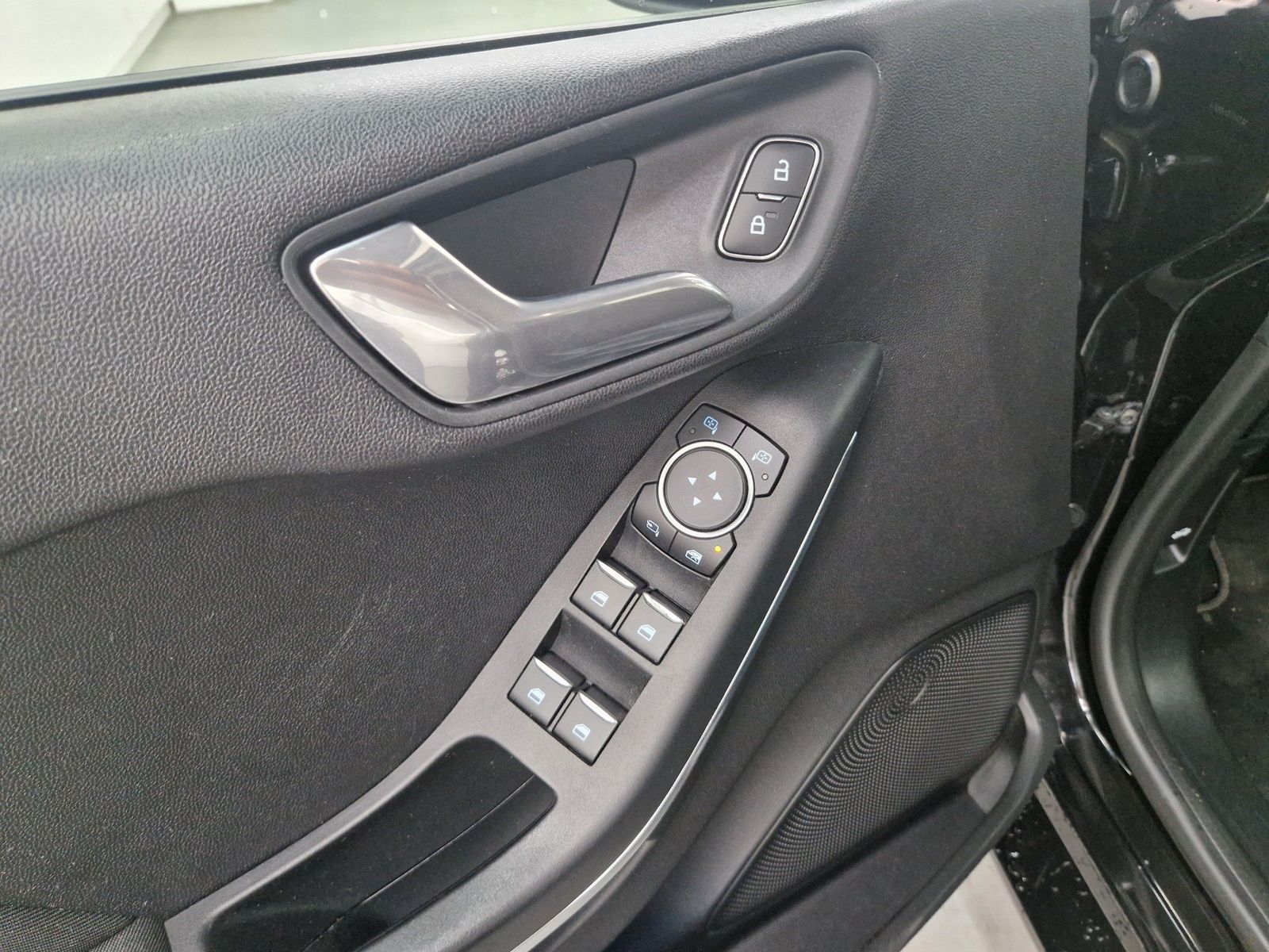 FORD Fiesta  1.0 EcoBoost MHEV Titanium – Bild 20