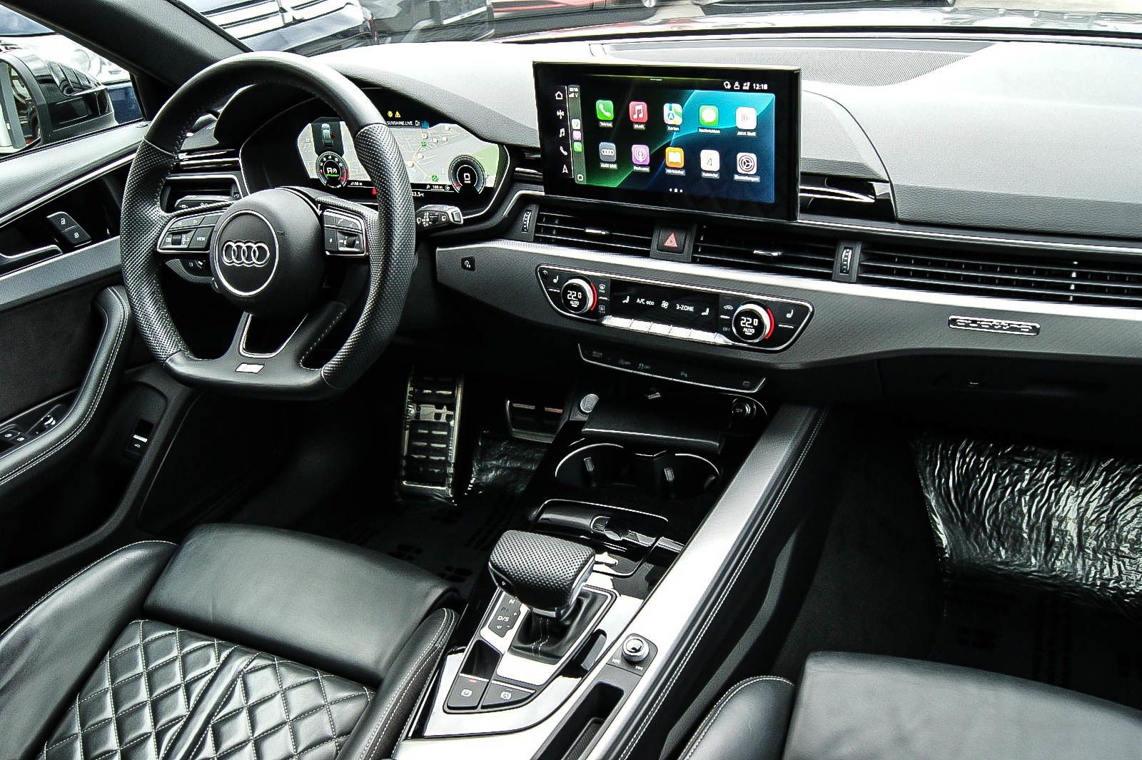 Fahrzeugabbildung Audi A4 Avant 45TFSI quattro edition one LEDER MATRIX