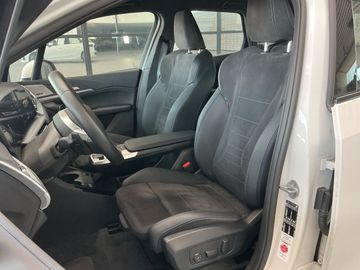 BMW 218 - 9