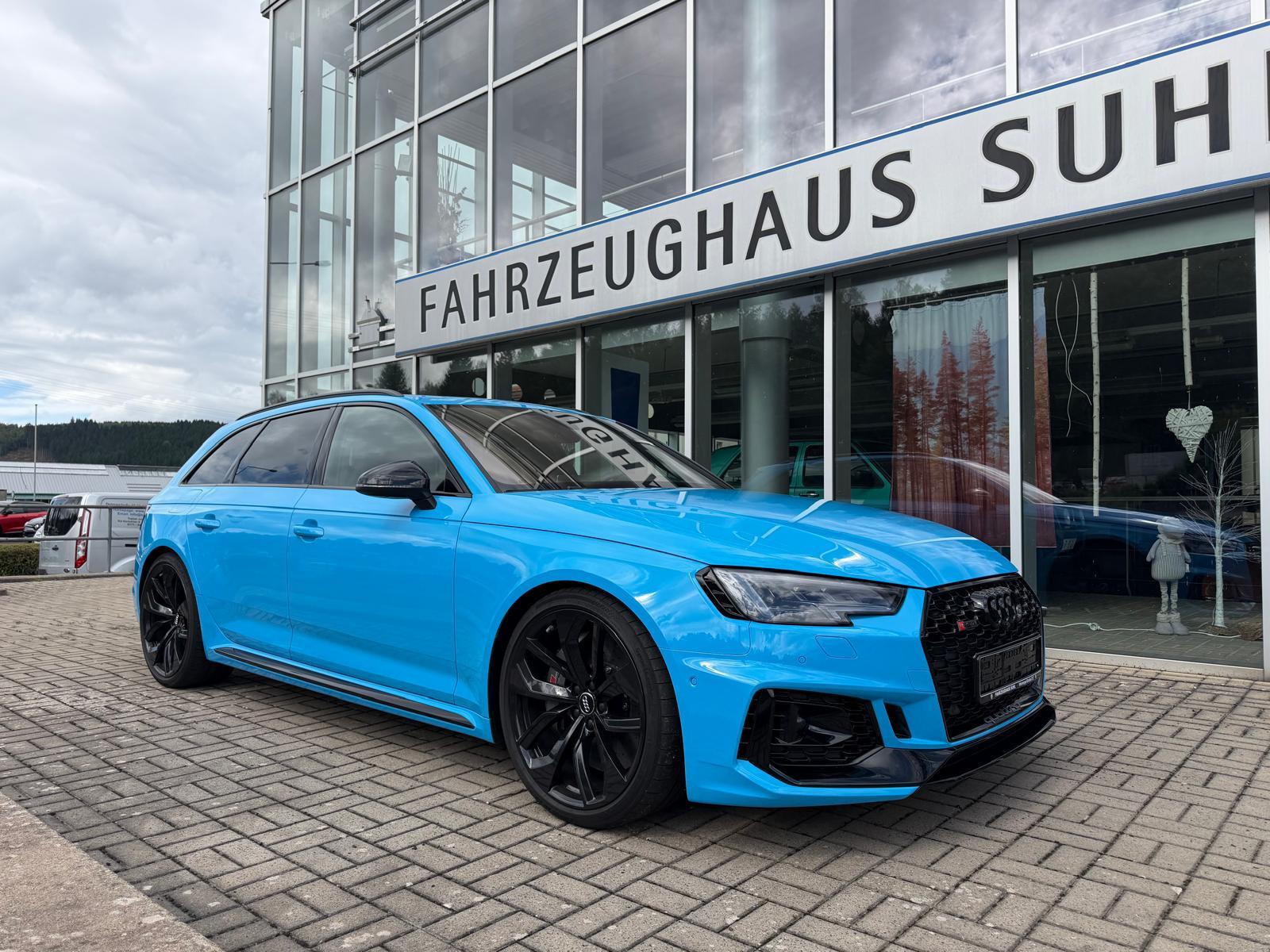 Audi RS4 Keramik 20 Zoll Sonderlackierung