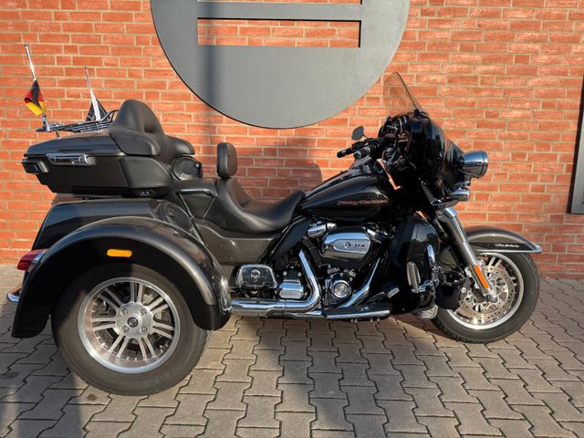 Harley-Davidson Tri Glide  FLHTCUTG Trike *Zubehör* *sofort*