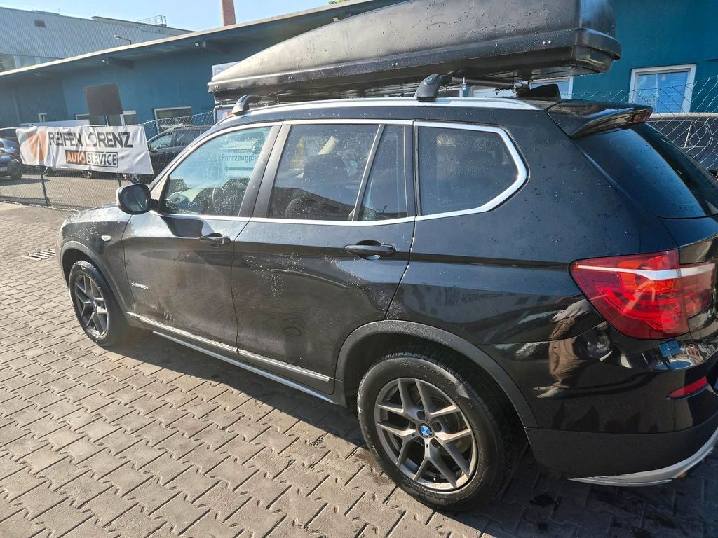 Image of BMW X3
