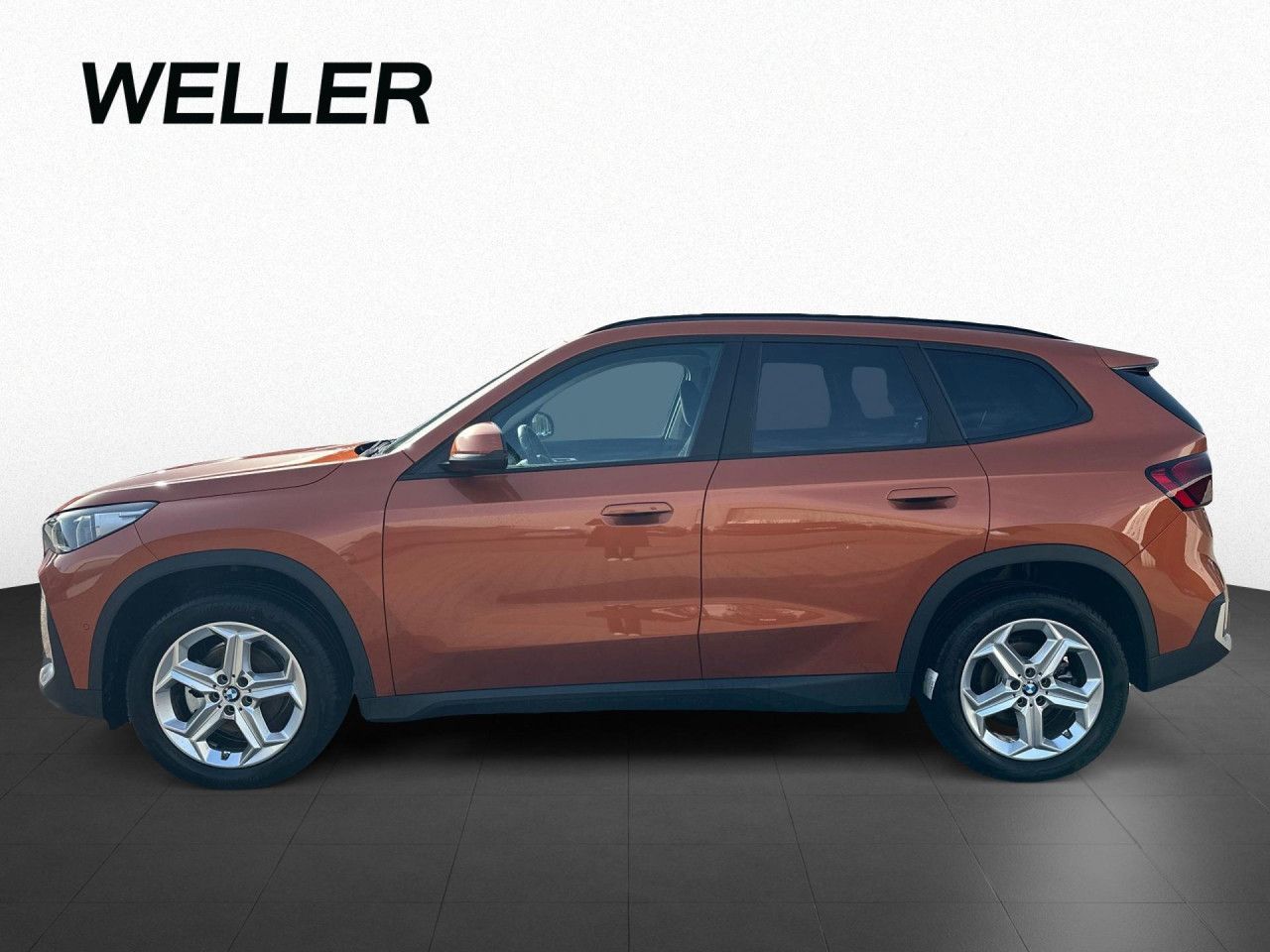 BMW X1 xDrive20d AHK,DA+,AdpLED,KomZug,AktiSi,Kamera foto 7