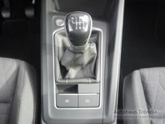 VW Golf VIII Life 1.5 TSI Bluetooth Navi LED Klima
