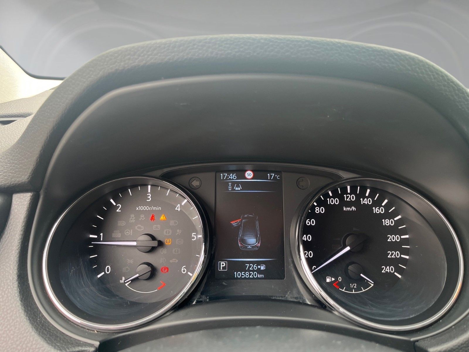 Nissan Qashqai 1.6 dCi Xtronic TEKNA – Bild 12