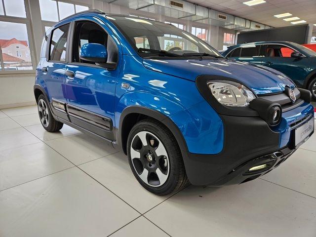 Fiat Panda 1.0 Pandina Cross-digitales Cockpit Apple 