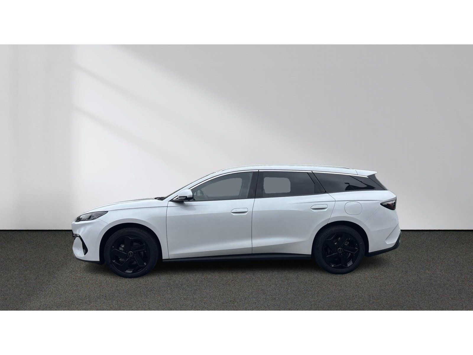 BYD SEAL 6