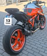 KTM Superduke 1290R+Techpack +24 Mon. Werksgarantie - KTM Motorräder in Berlin