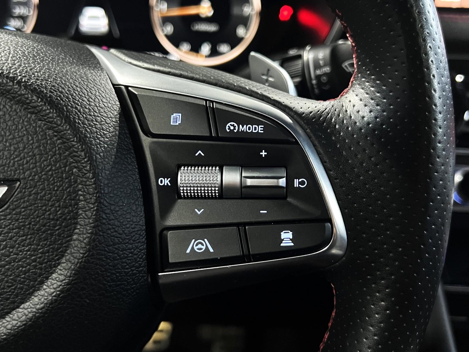 Genesis G70 2.0 T Plus Sport AUTOM PANO ACC CAR PLAY KA, миниатюра 25