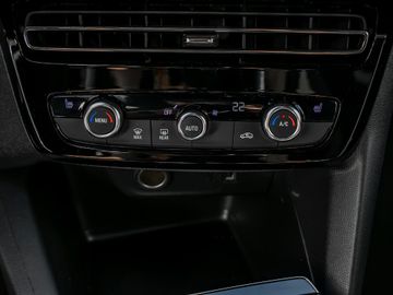 Opel Mokka 1.2 GS Line Kamera Navi LED ACC