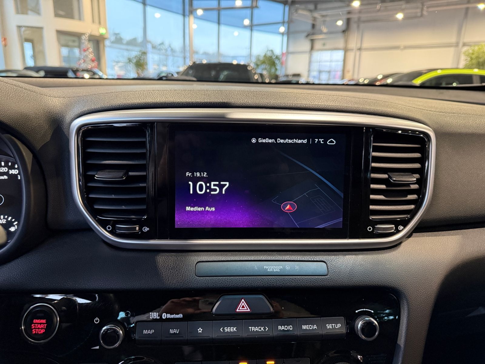 Fahrzeugabbildung Kia Sportage GT-Line 4WD AHK JBL ALU