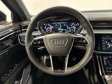 صورة مصغرة 14 لـ 2024 AUDI S8