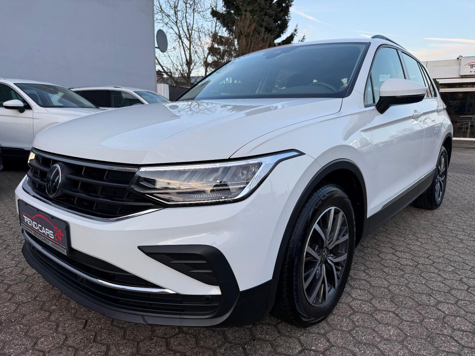 Volkswagen Tiguan Life*ACC*AHK*KLIMA*LED*