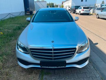 Mercedes E 220 - 5