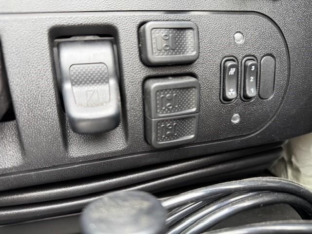 Fahrzeugabbildung Iveco X-Way AD300X54Z HR OFF Dreiseitenkipper