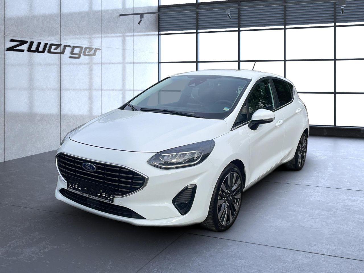 Ford Fiesta Titanium X ACC Kamera LED PDC 17" Alu