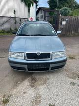 Skoda Octavia 1.9 TDI - Skoda Octavia aus 2004 mit Diesel-Antrieb