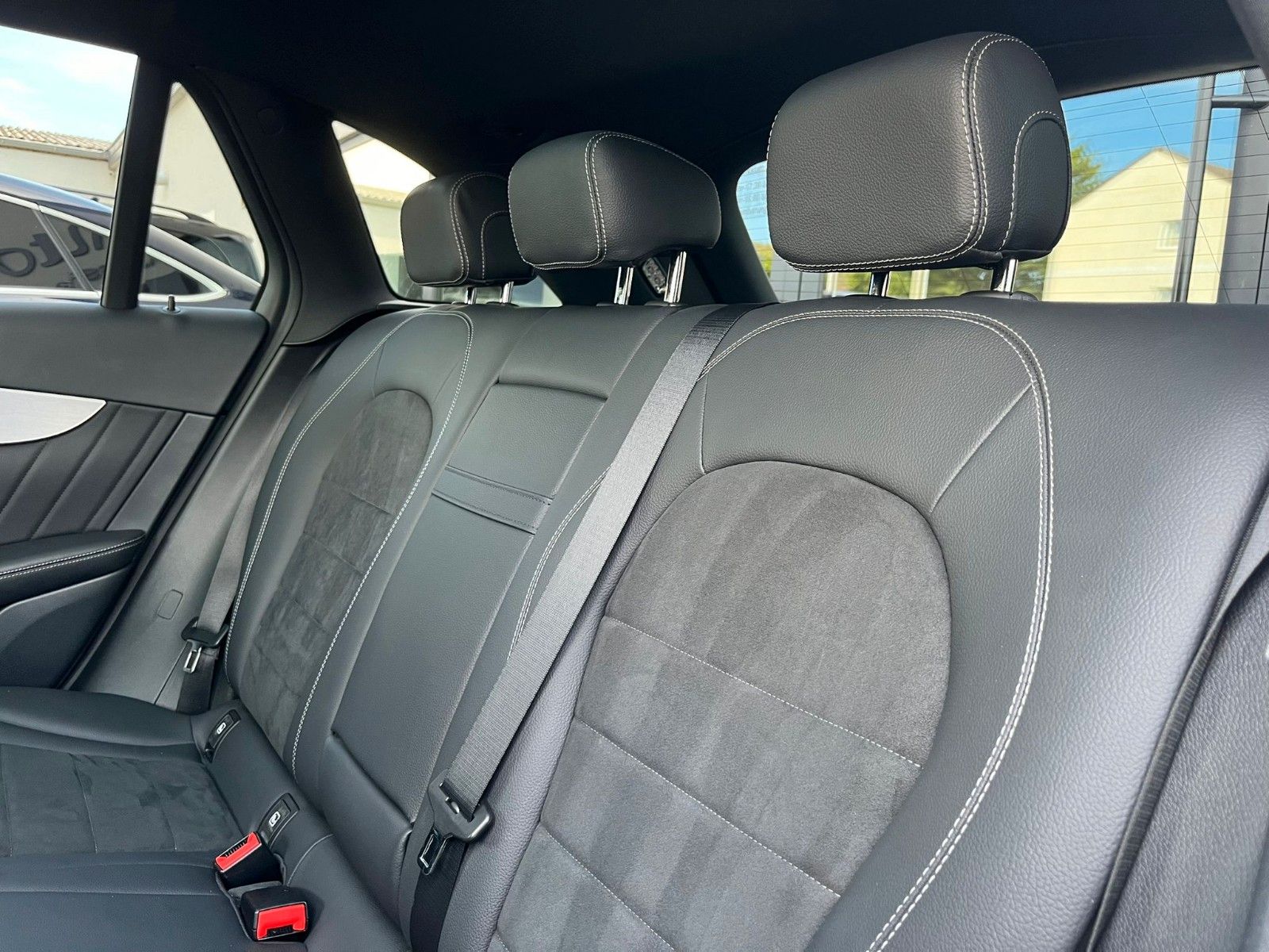 Fahrzeugabbildung Mercedes-Benz GLC 250 GLC -Klasse GLC 250 4Matic