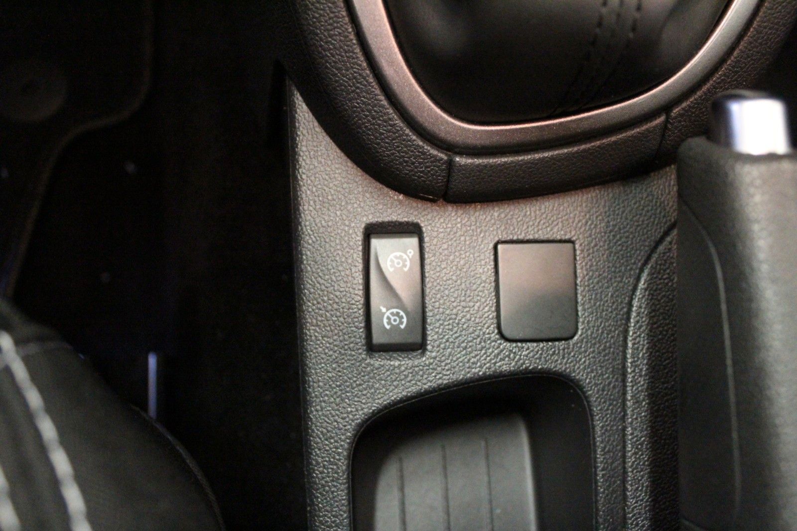 Fahrzeugabbildung Renault Clio TCe 90 GT Line *Navi*Klima*Winterräder *