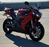 Yamaha YZF R1 RN12 - YAMAHA RN12 R1