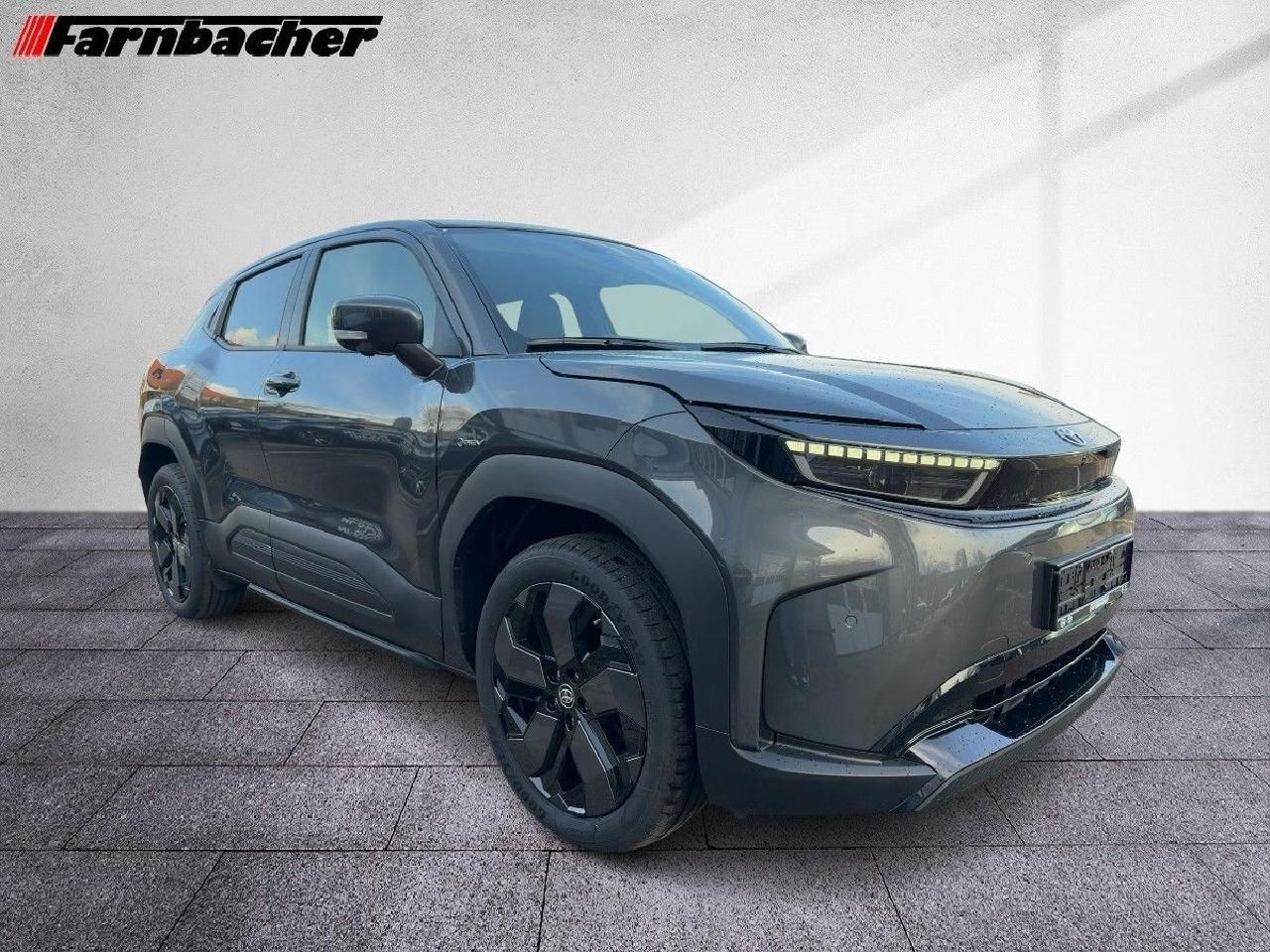 Fahrzeugabbildung Toyota Urban Cruiser FWD Lounge 61kWh Panorama*