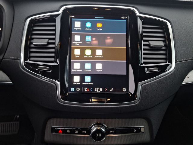 XC 90 T8 Twin Engine AWD Plus Dark Recharge Plug