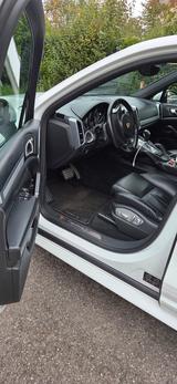 Porsche Cayenne S Diesel S - Porsche Cayenne Gebrauchtwagen in Stuttgart
