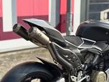 Ducati Panigale V4 (R) - Offers